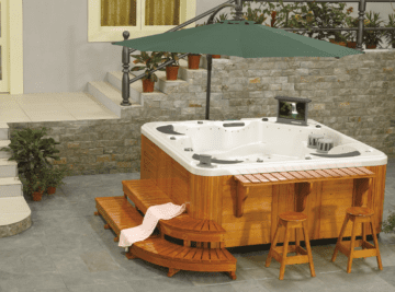 Outdoor Whirlpool Banderas